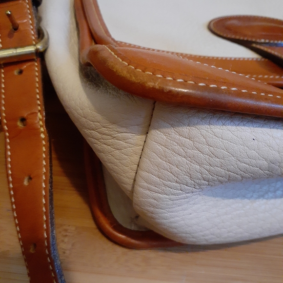 VTG Dooney & Bourke Handbag - Picture 15 of 16